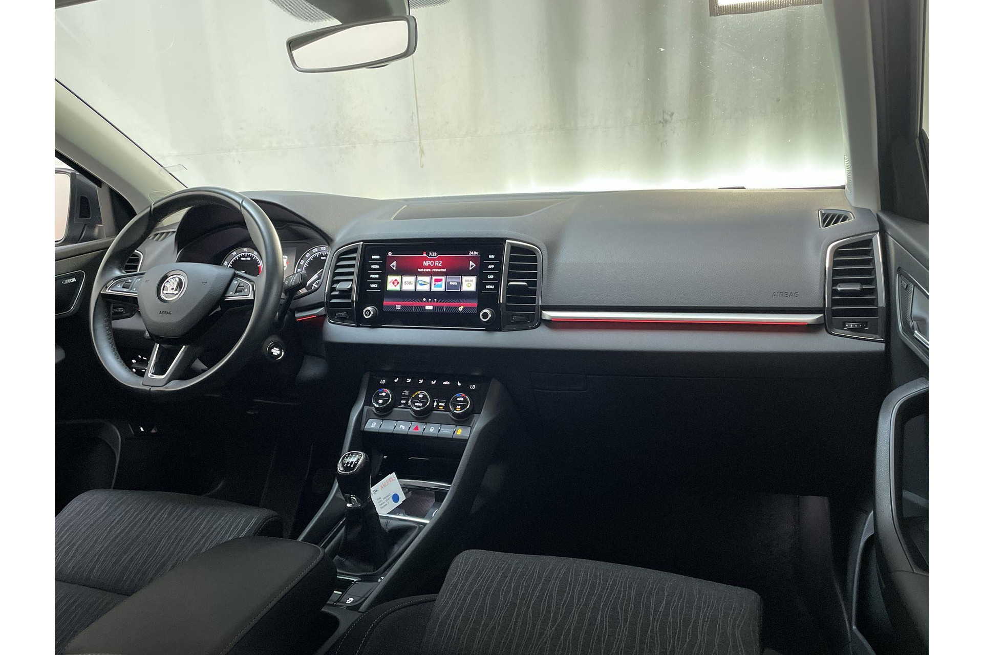46990633-1.jpg