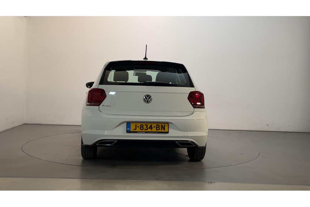47349051-9.jpg