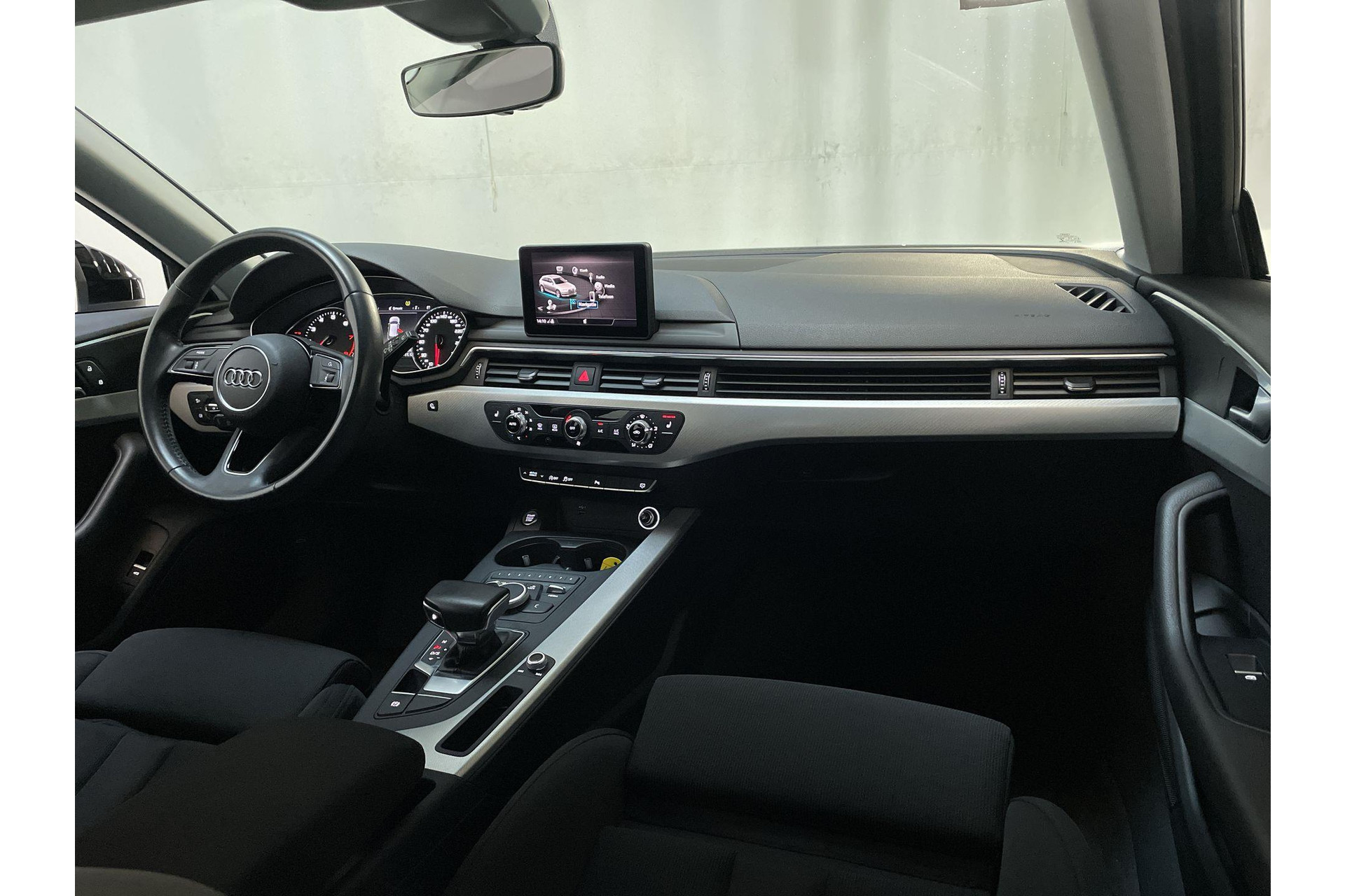48250126-1.jpg