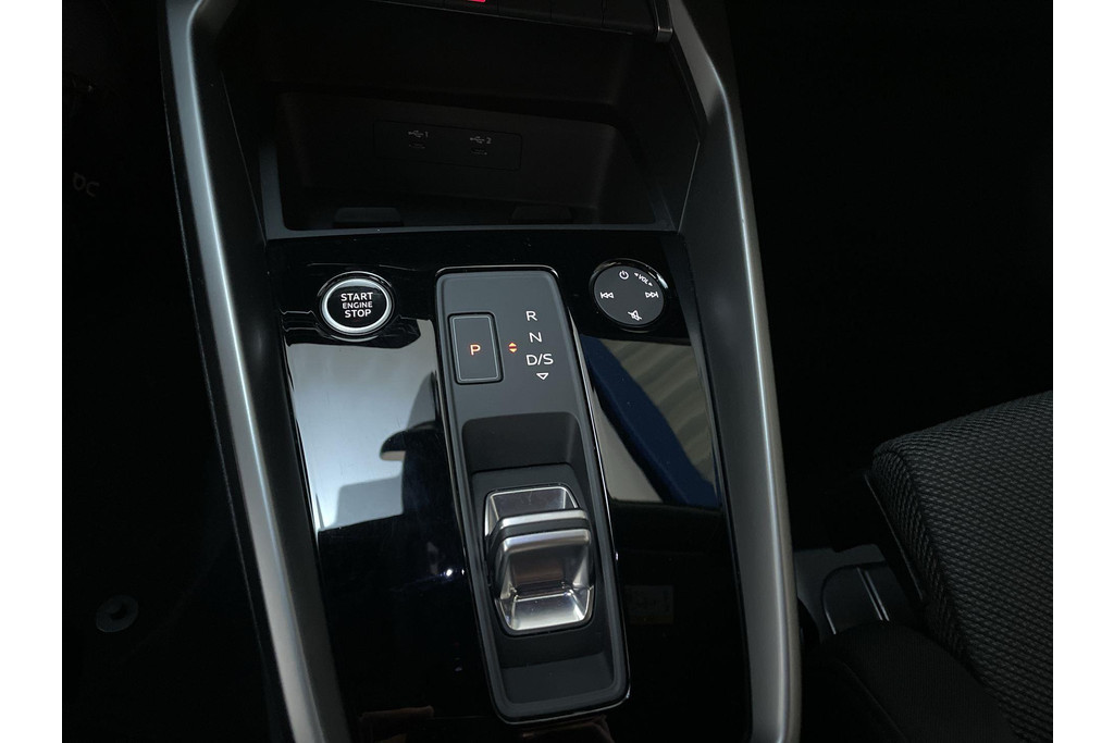 48459901-17.jpg