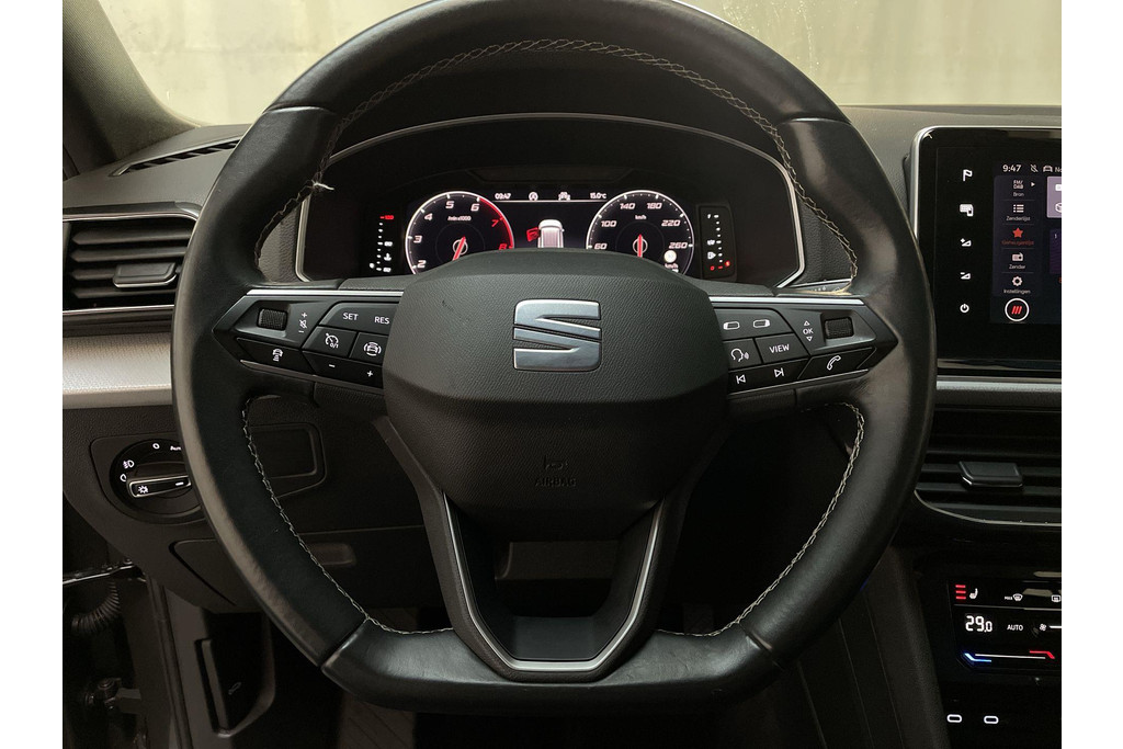 49259694-4.jpg
