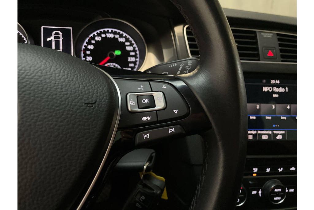 49260228-22.jpg