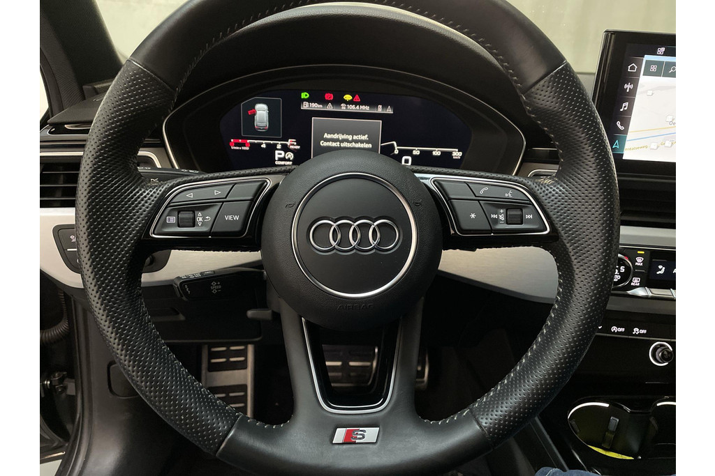 49409653-4.jpg