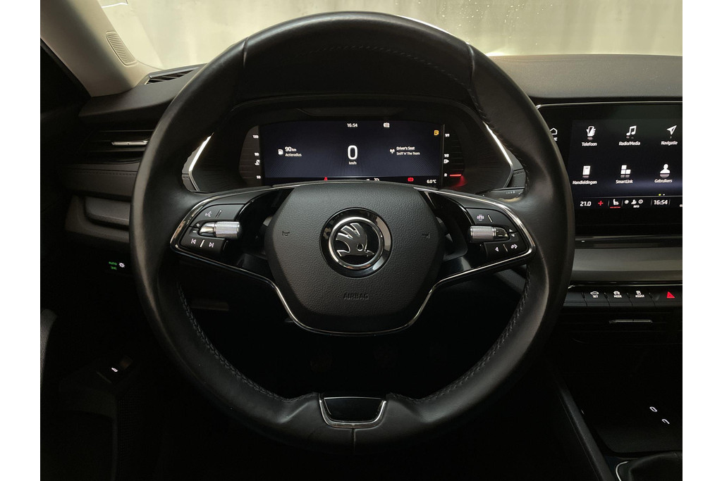 49521576-1.jpg