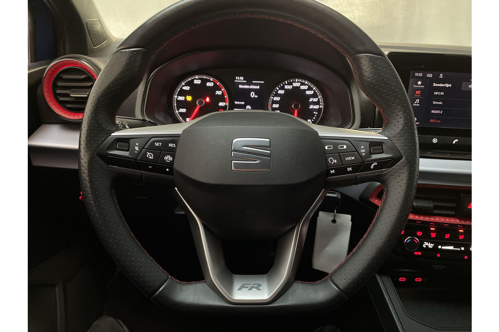 50958873-4.jpg