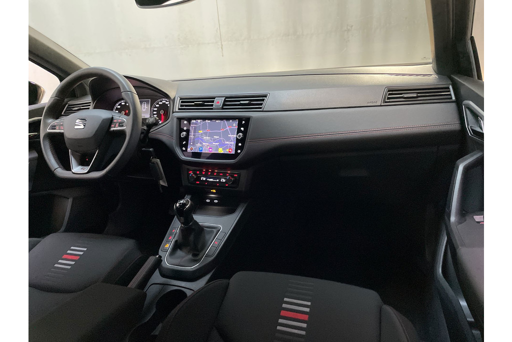 51641531-1.jpg