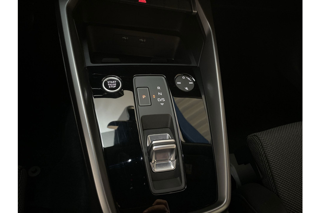 52855321-20.jpg