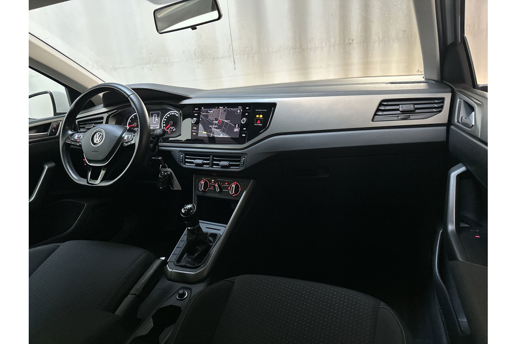 53023694-1.jpg