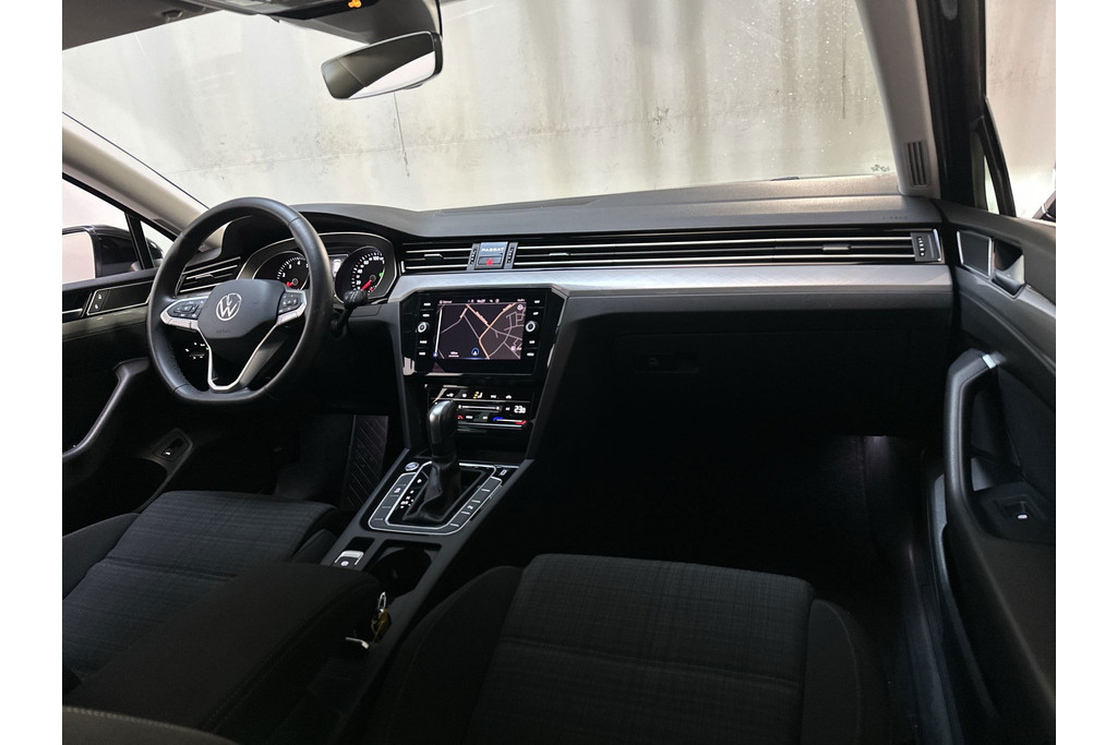 53431398-1.jpg