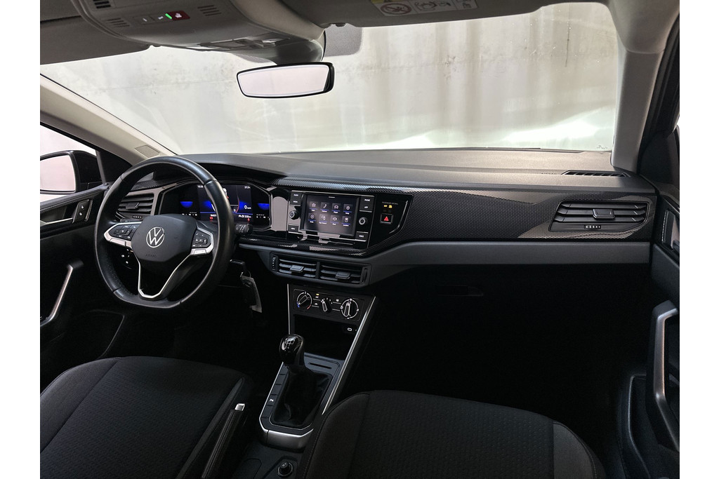 53691023-1.jpg