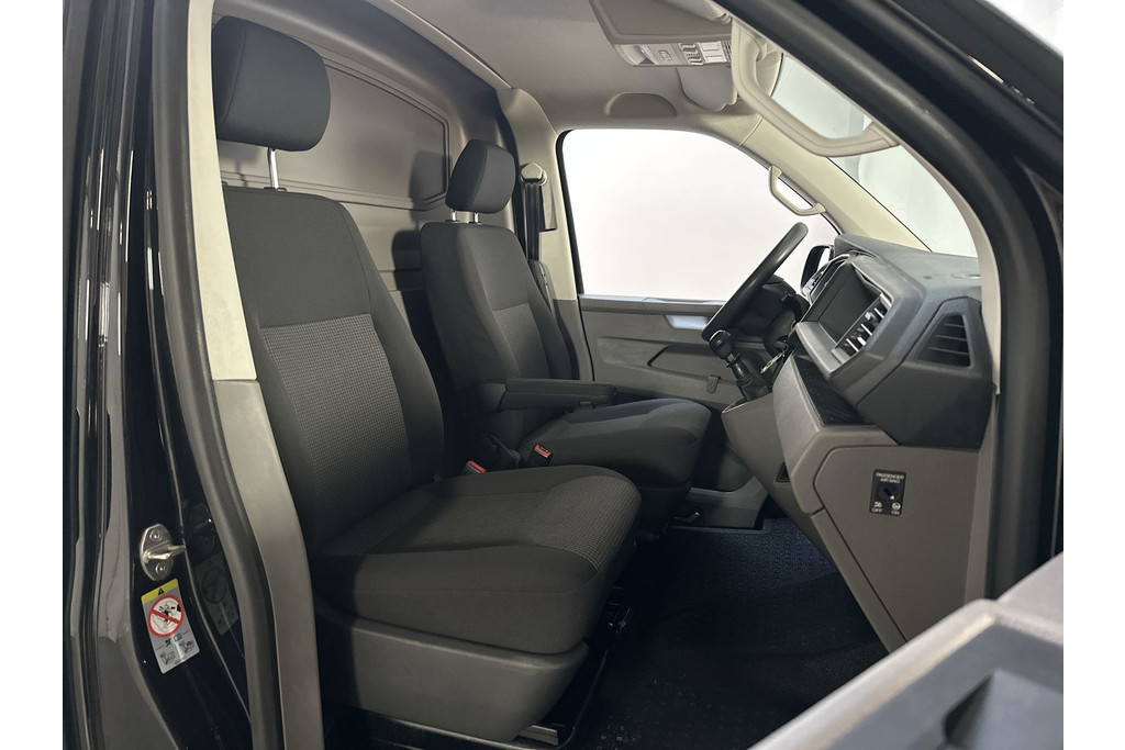 54078246-1.jpg