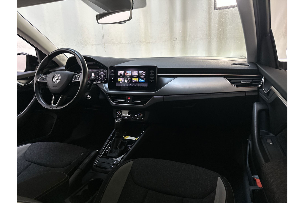 54099708-1.jpg
