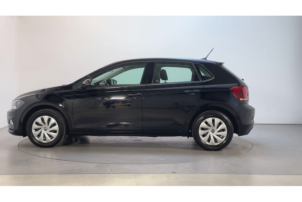 54330476-2.jpg