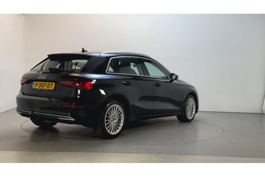 54345746-2.jpg