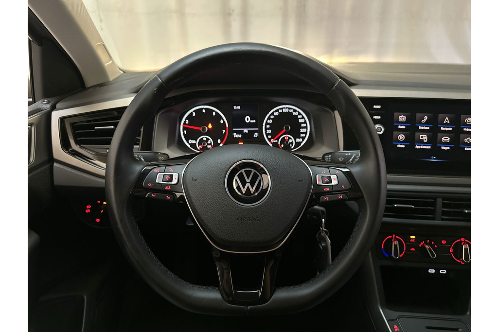 54398532-12.jpg