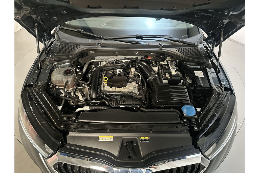 54568527-16.jpg