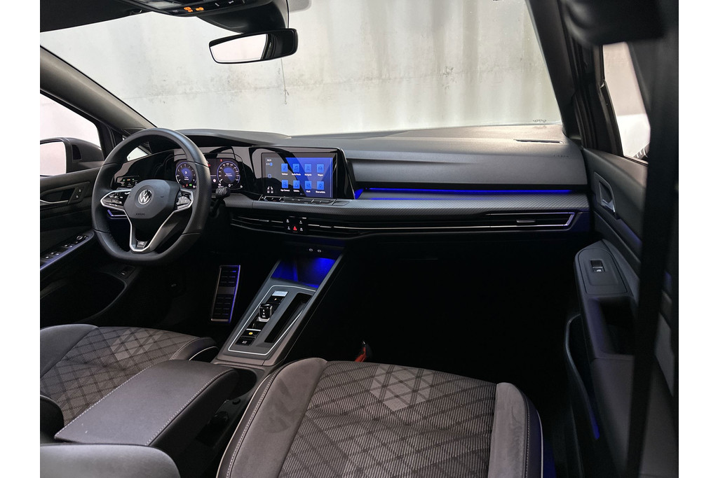 54887788-1.jpg