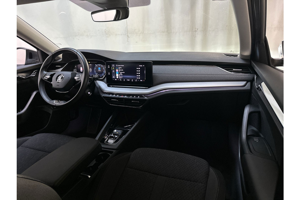 54893366-1.jpg