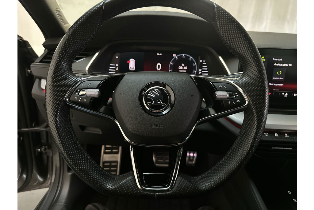 54931990-4.jpg