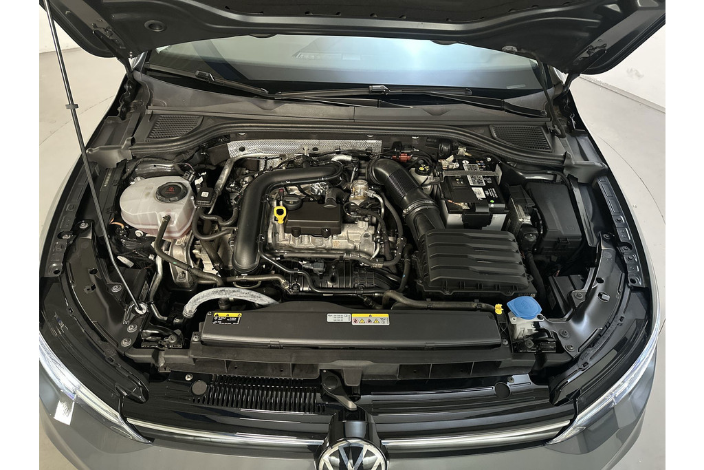 54960083-16.jpg