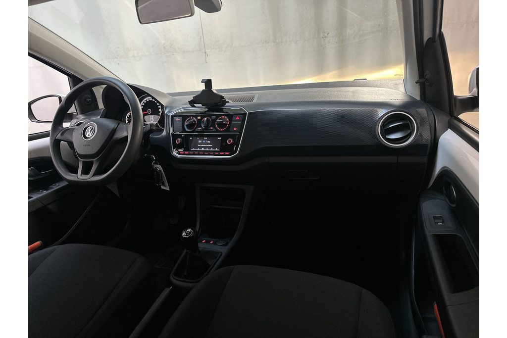 55055917-1.jpg