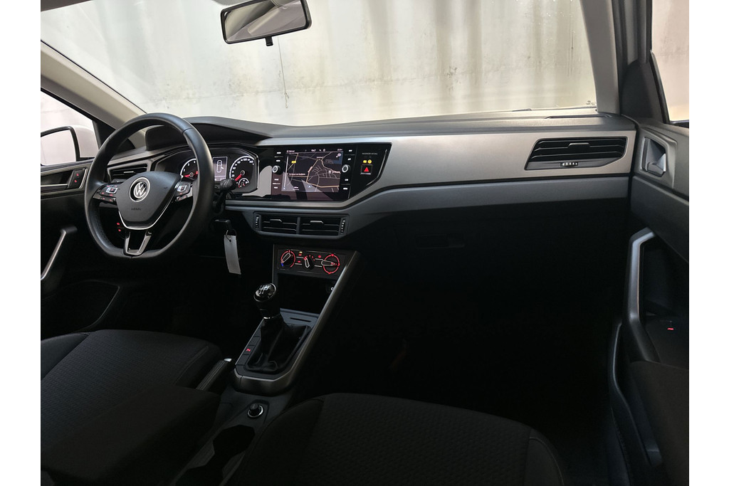 55107094-1.jpg