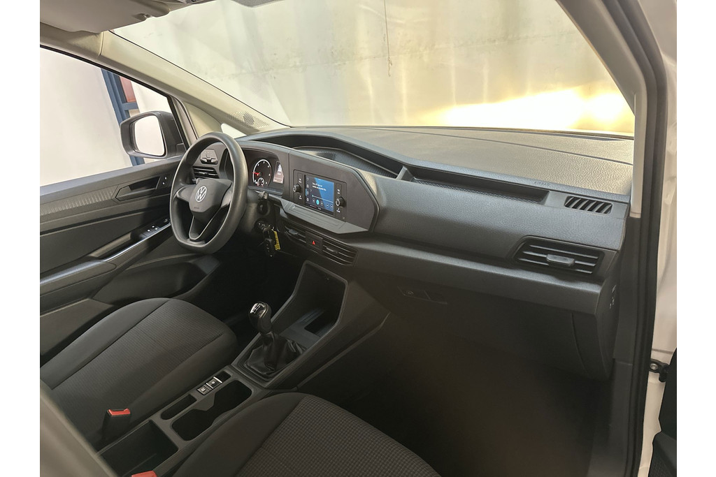 55107761-8.jpg