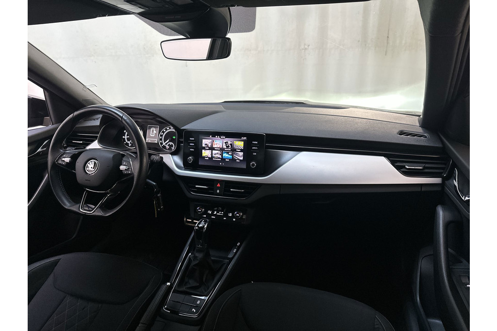 55149862-1.jpg