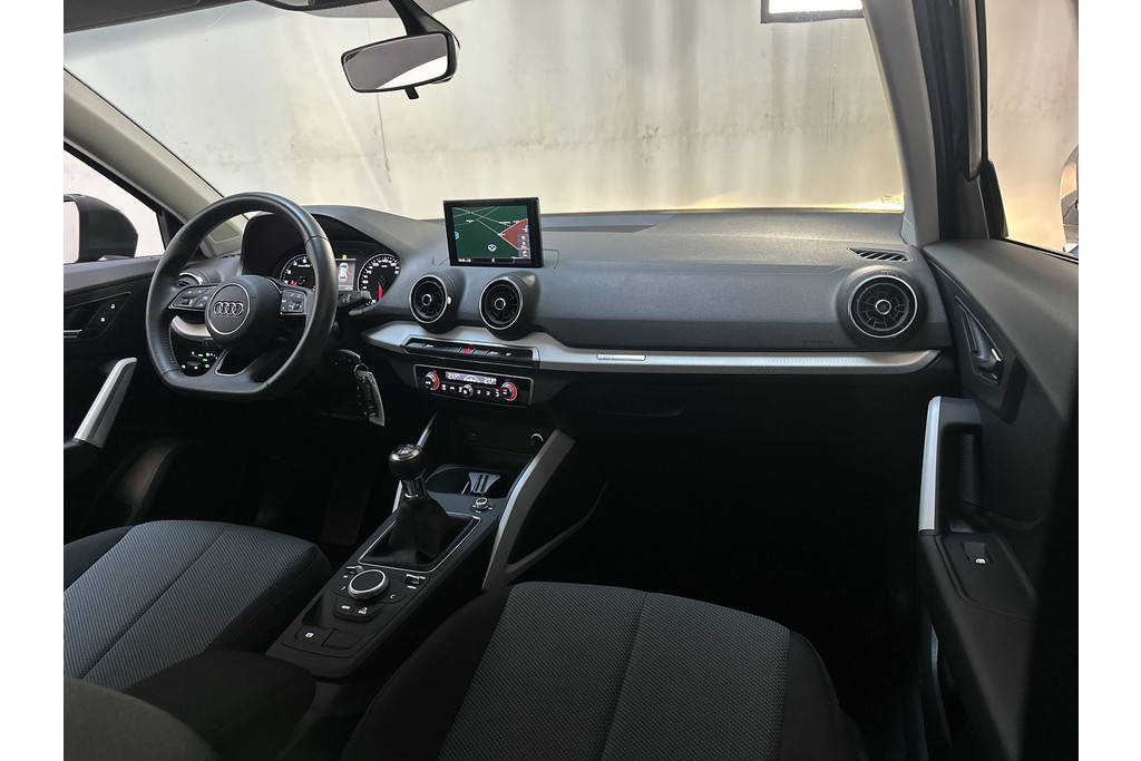 55408135-1.jpg