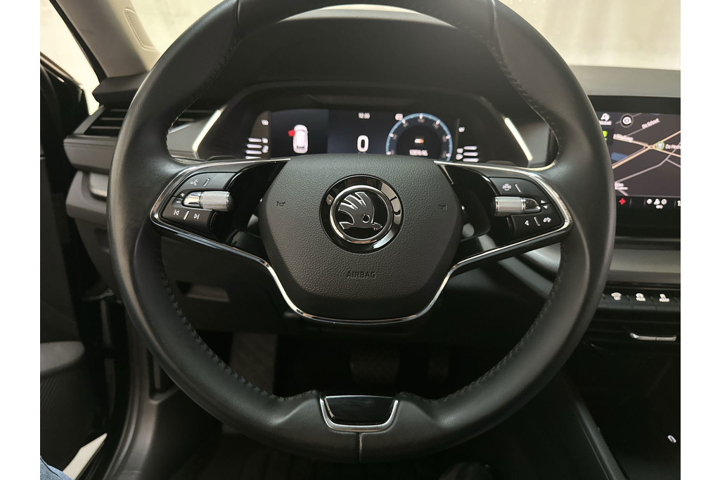 55415959-5.jpg