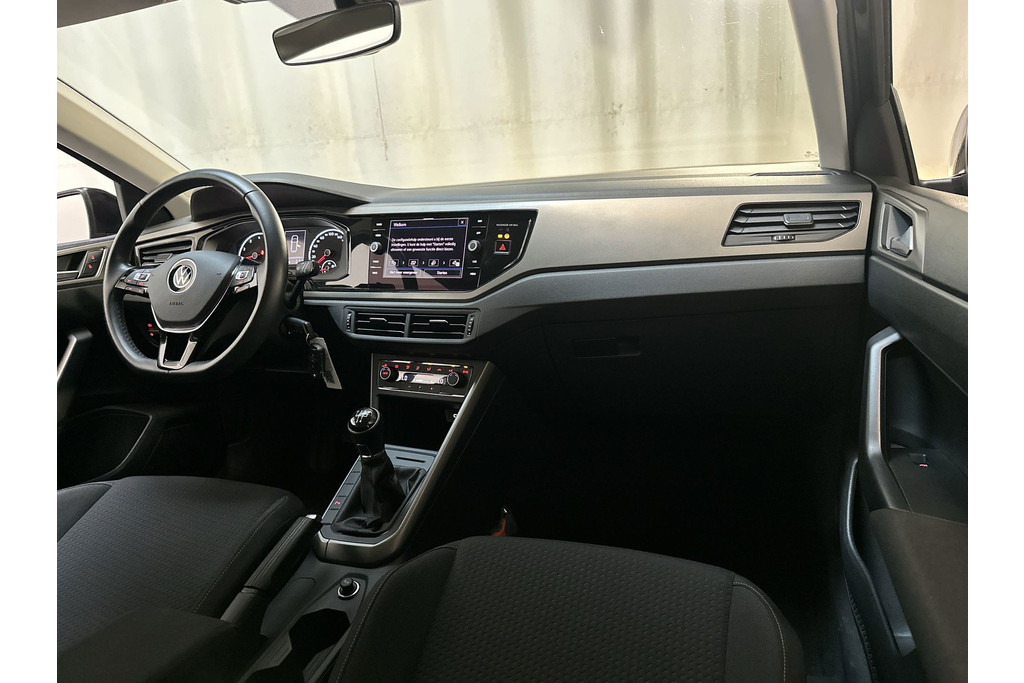 55514130-1.jpg