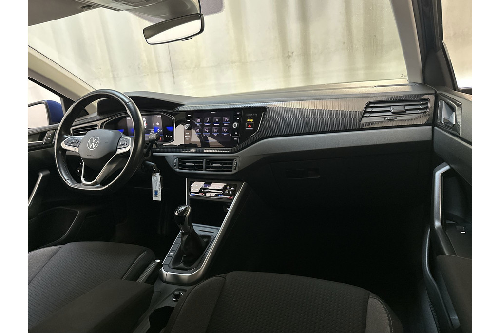 55552892-1.jpg