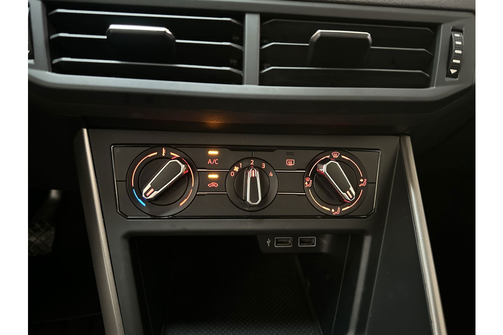 55650650-19.jpg
