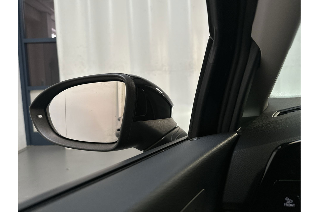 55795097-24.jpg