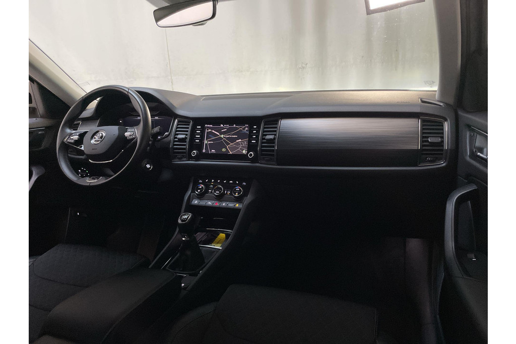 55866548-1.jpg