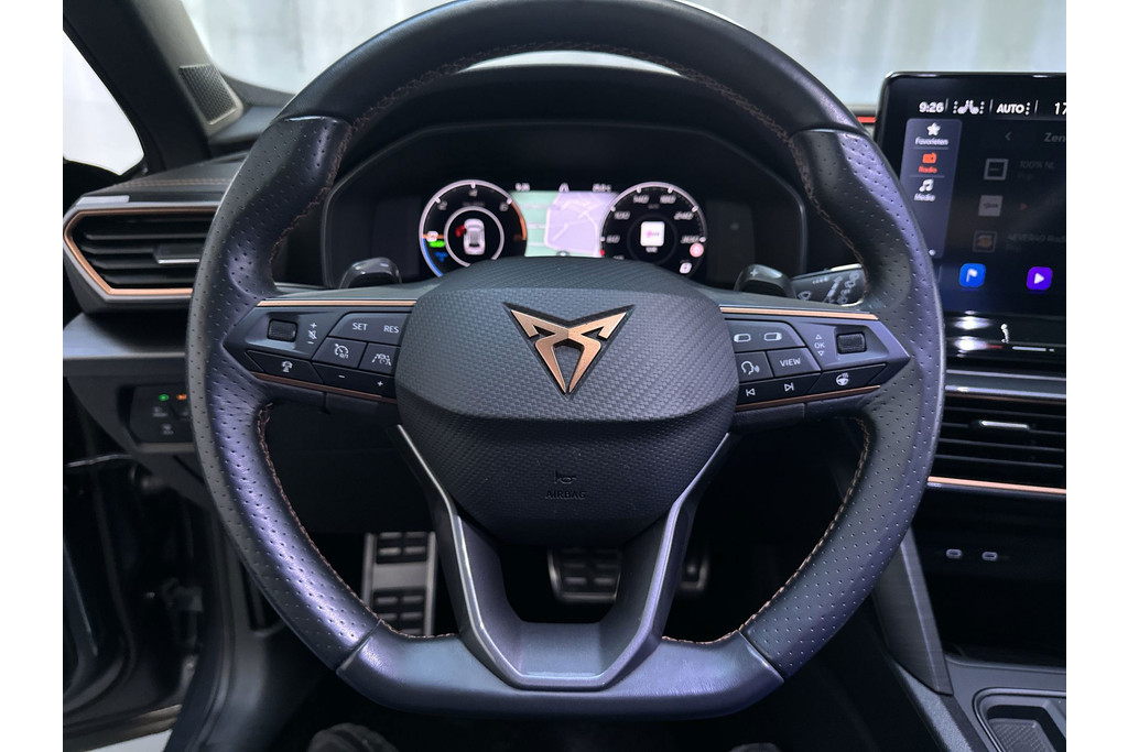 55915639-1.jpg