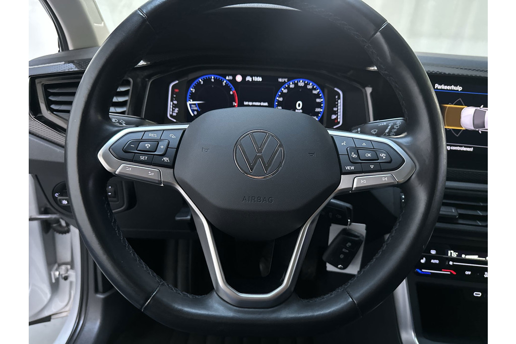 55994291-6.jpg