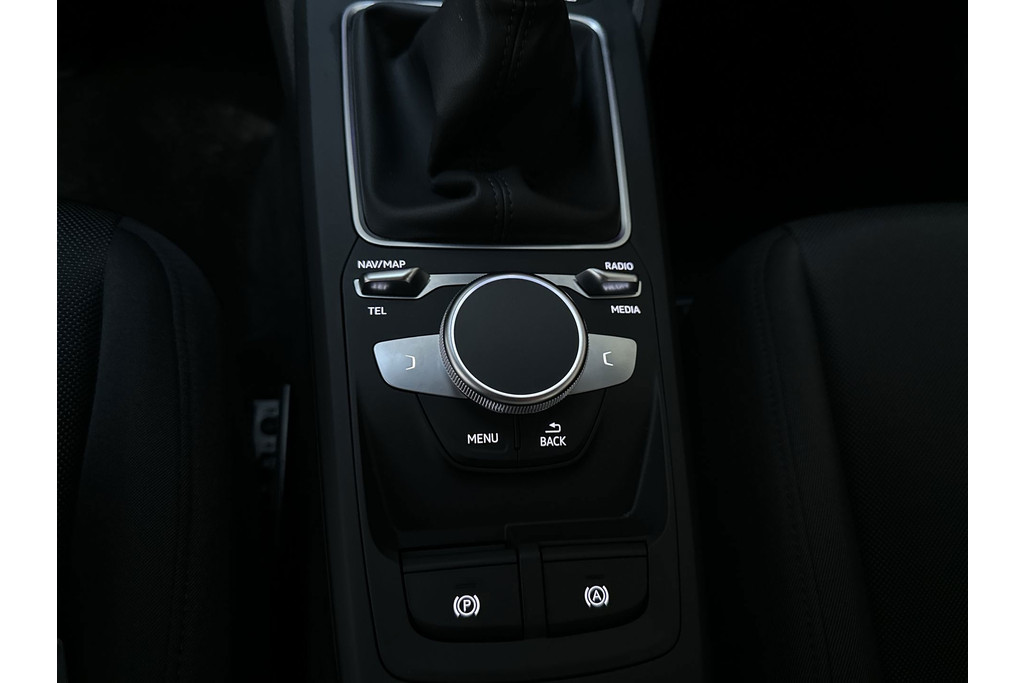 56043557-12.jpg