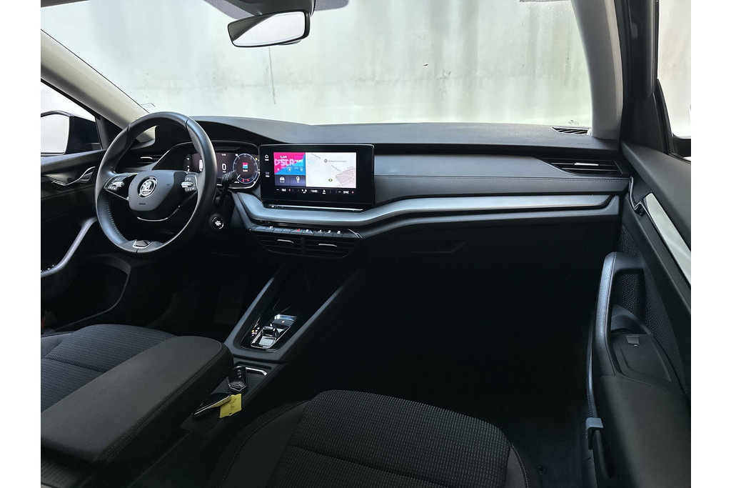 56201354-1.jpg
