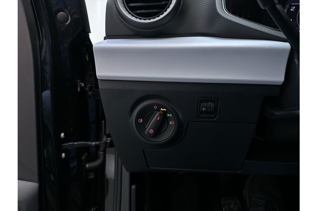 56206584-20.jpg