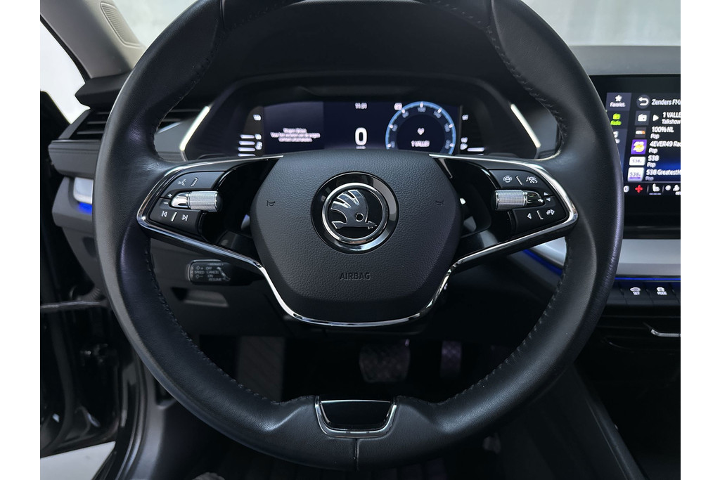 56359078-6.jpg