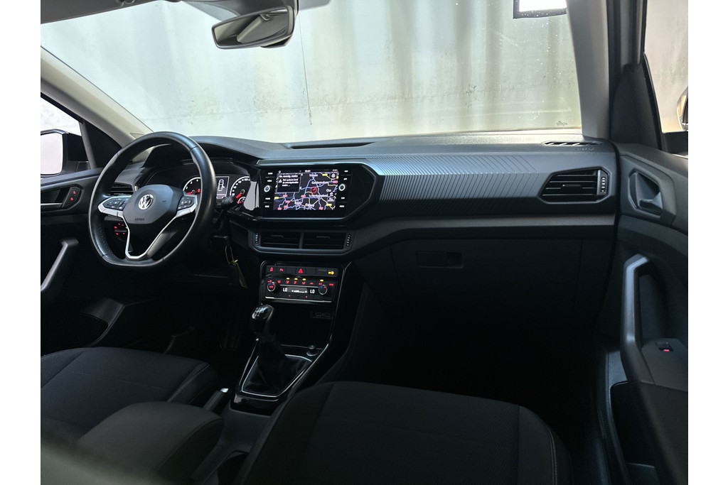 56400971-1.jpg