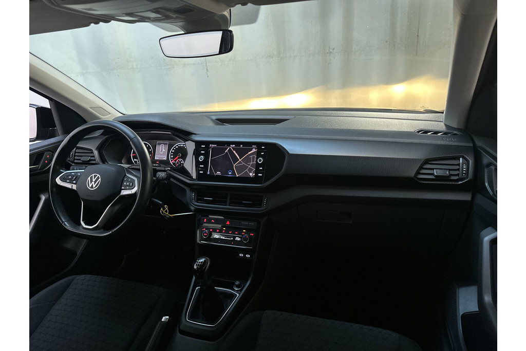 56456186-1.jpg