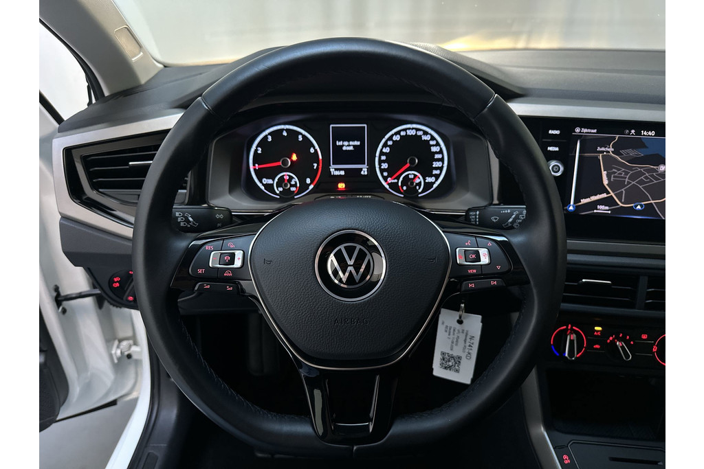 56636168-4.jpg