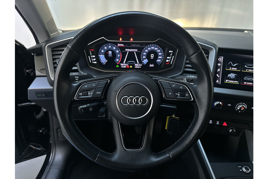 56684679-4.jpg