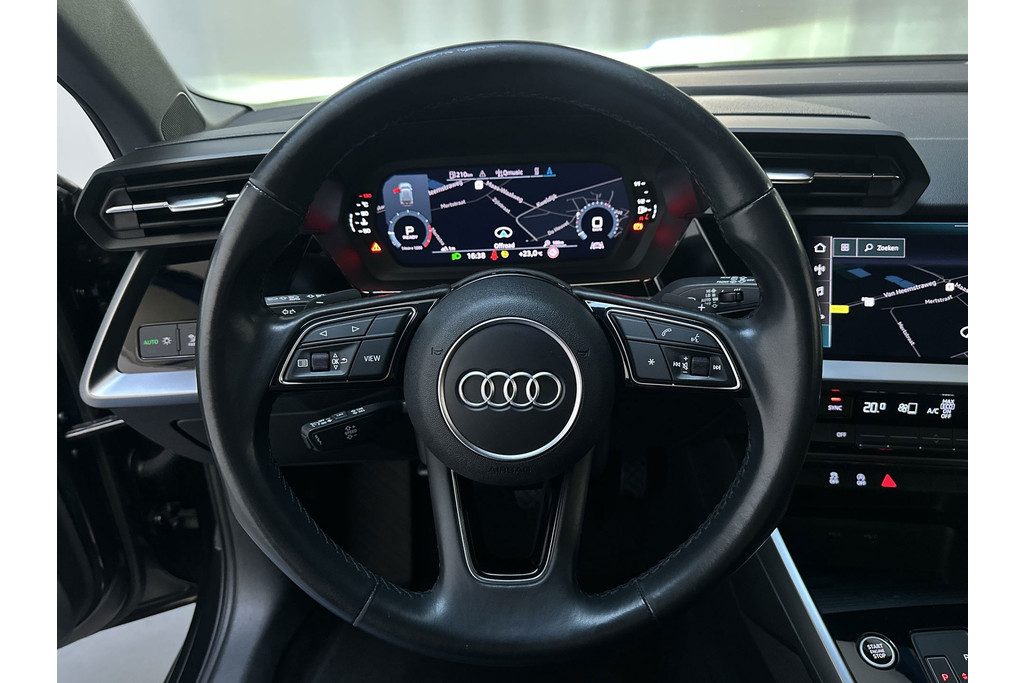 56688109-4.jpg