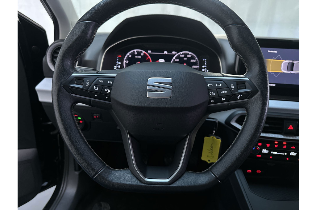 56699139-6.jpg
