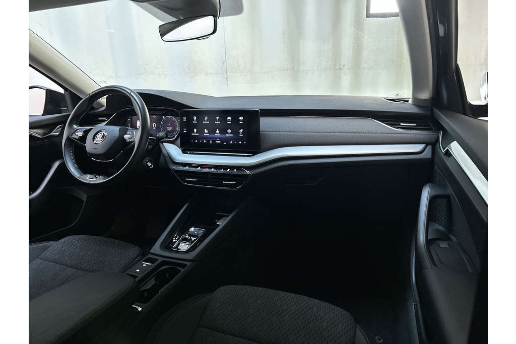 56755906-1.jpg