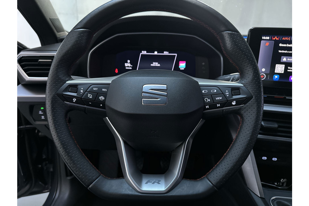 56808347-4.jpg