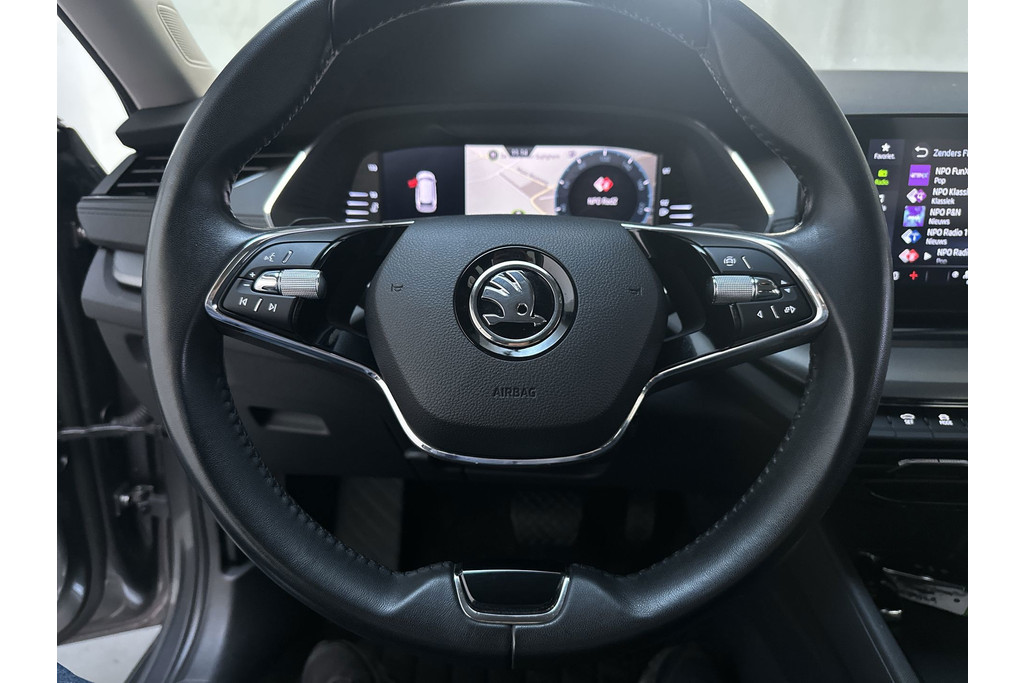 57008887-6.jpg